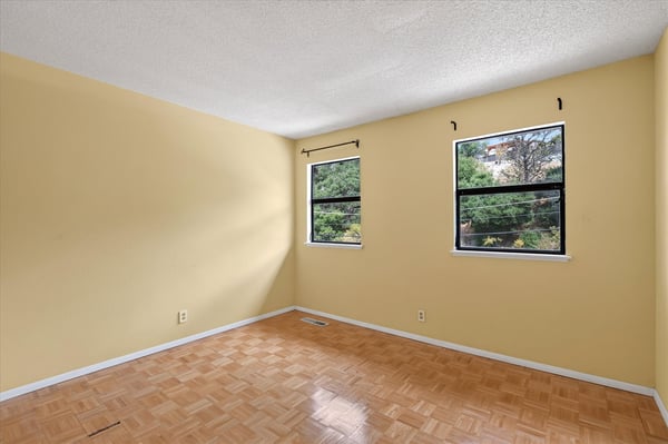 674 Pinon Ave, Pinole, CA