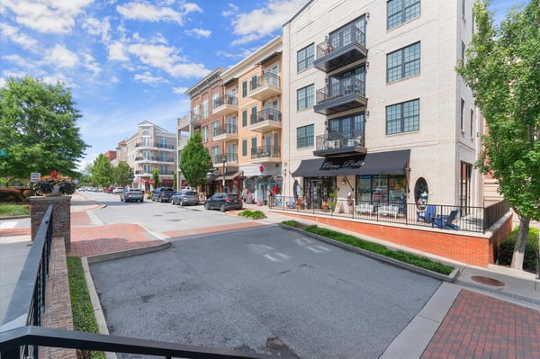 520 Fisher Drive, Alpharetta, GA