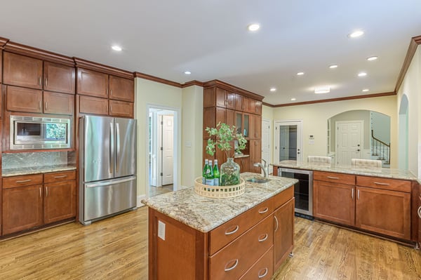 10685 Oxford Mill Circle, Johns Creek, GA