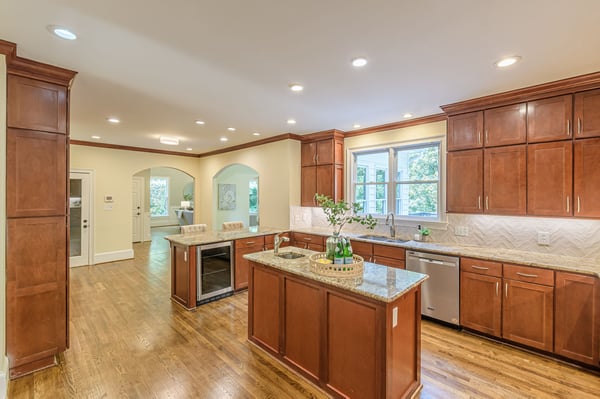 10685 Oxford Mill Circle, Johns Creek, GA