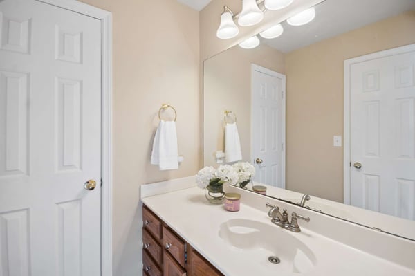 10785 Willow Meadow Circle, Alpharetta, GA
