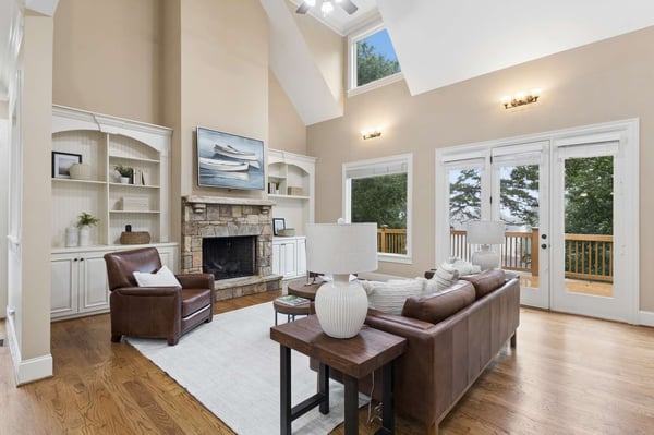 3330 Chimney Point Drive, Cumming, GA