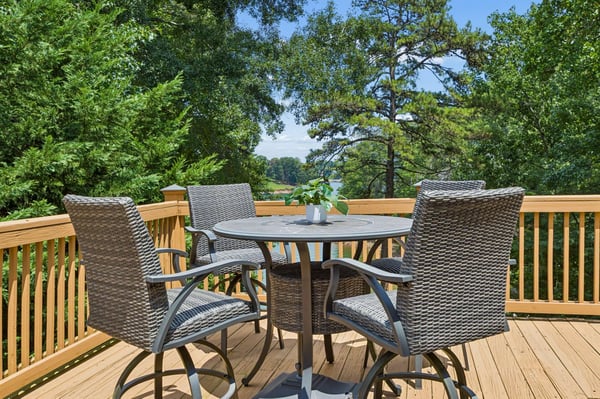 3330 Chimney Point Drive, Cumming, GA