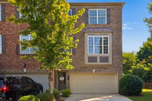 3237 Greenwood Oak Drive, Peachtree Corners, GA