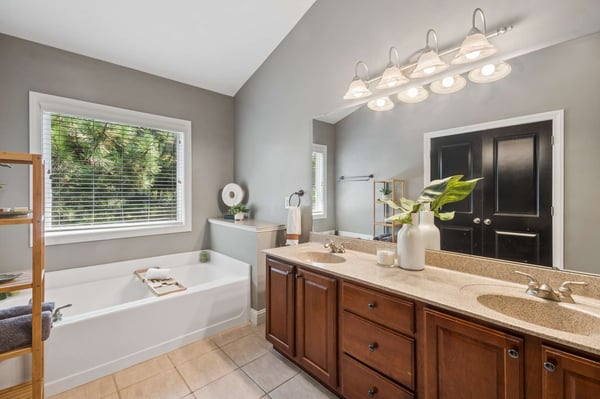 3237 Greenwood Oak Drive, Peachtree Corners, GA
