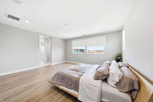 27558 S. Edgemont Dr., San Pedro, CA