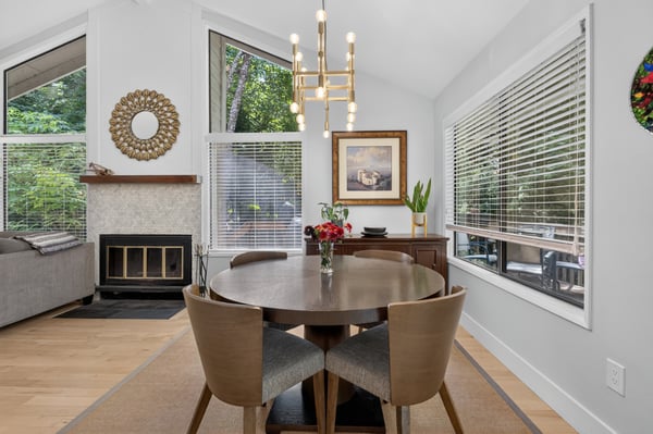 9925 SW Quail Post Rd, Portland, OR