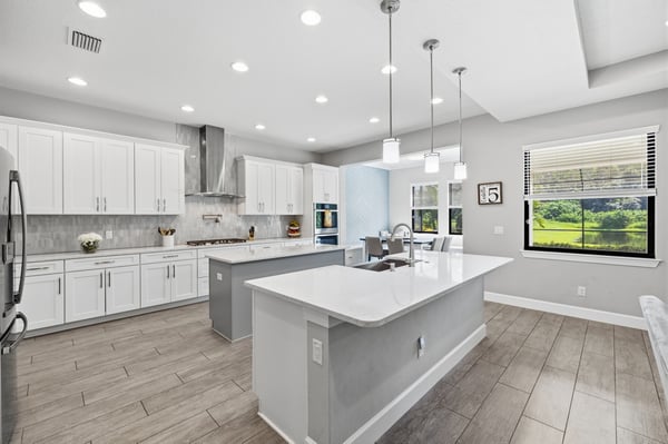 18615 Rue Beauvais, Lutz, FL