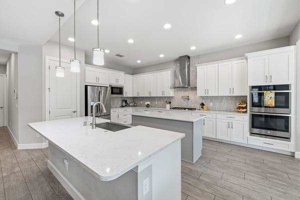 18615 Rue Beauvais, Lutz, FL