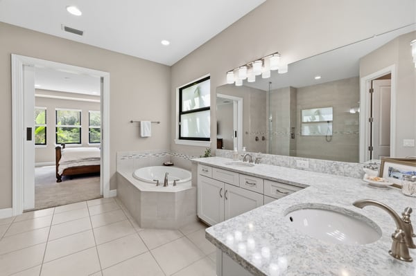 18615 Rue Beauvais, Lutz, FL