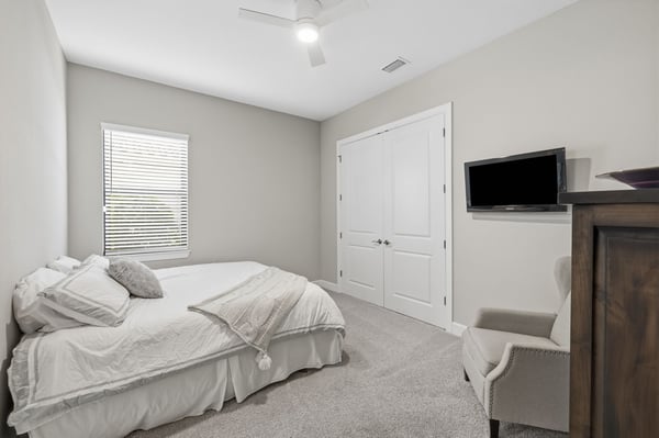18615 Rue Beauvais, Lutz, FL