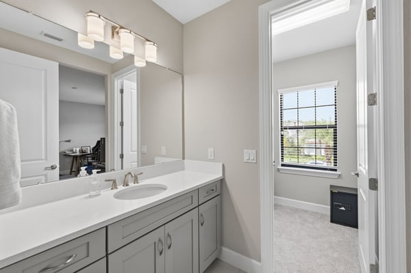 18615 Rue Beauvais, Lutz, FL