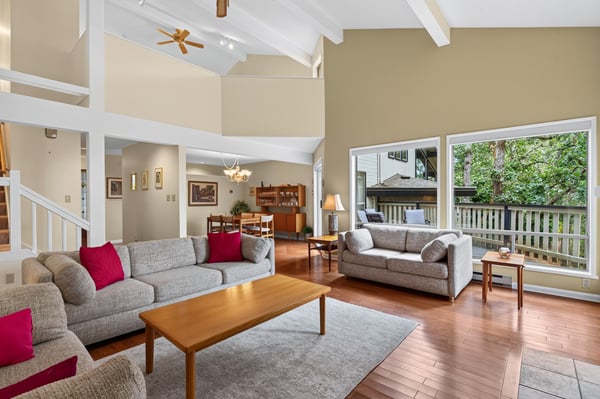 6 - 909 Carolwood Drive, Victoria, BC