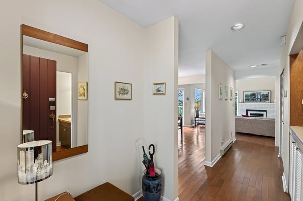 6 - 909 Carolwood Drive, Victoria, BC