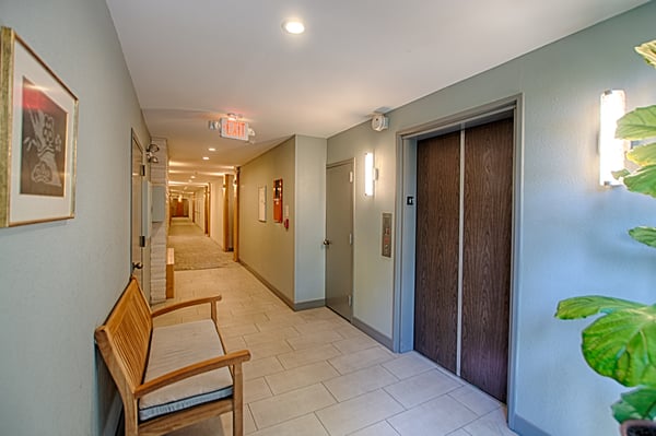 2140 Santa Cruz Ave, B106, Menlo Park, CA