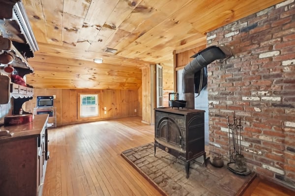 2880 Main Street, Coventry, CT