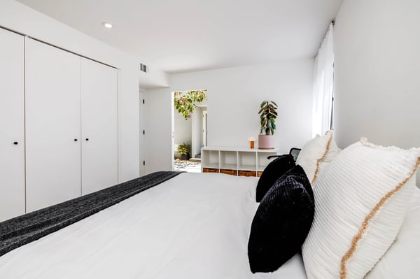 12507 Westminster Avenue, Los Angeles, CA