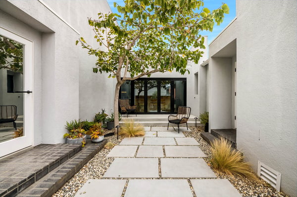 12507 Westminster Avenue, Los Angeles, CA