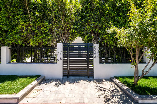 5954 Simpson Avenue, Valley Village, CA