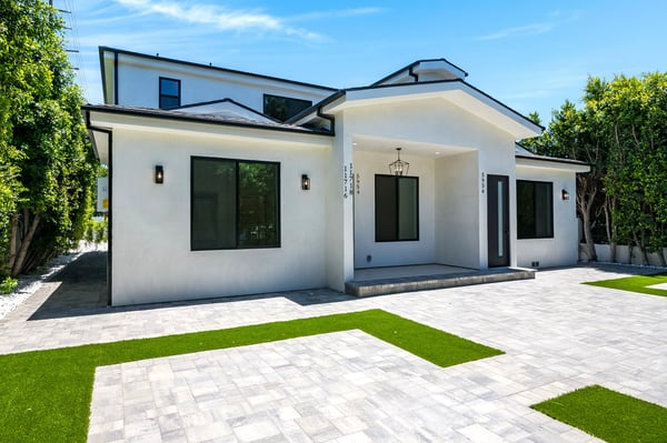 5954 Simpson Avenue, Valley Village, CA