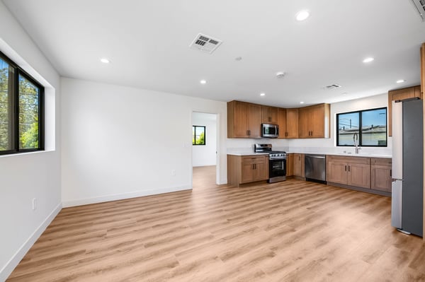 5954 Simpson Avenue, Valley Village, CA
