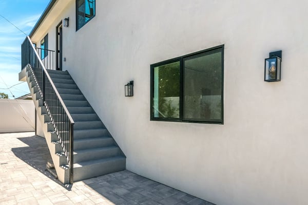 5954 Simpson Avenue, Valley Village, CA