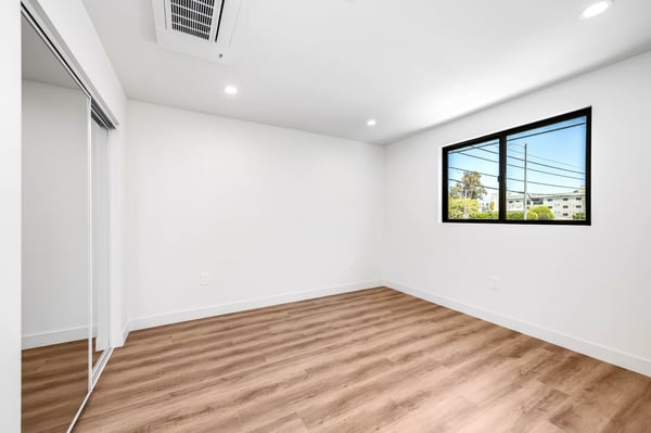 5954 Simpson Avenue, Valley Village, CA
