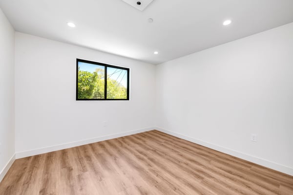 5954 Simpson Avenue, Valley Village, CA