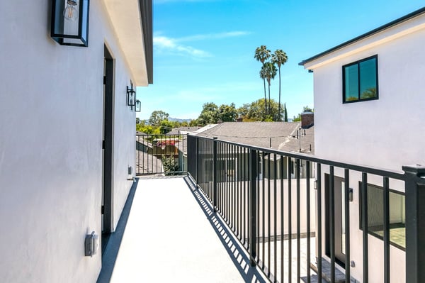 5954 Simpson Avenue, Valley Village, CA