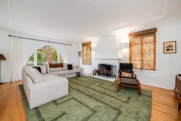8447 - 8449 4th Street, Los Angeles, CA