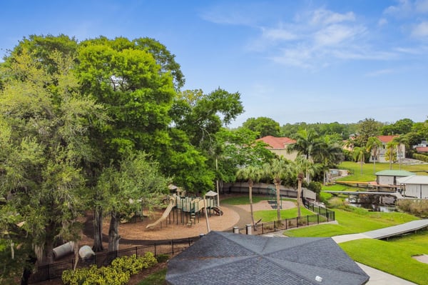 10916 Carrollwood Dr, Tampa, FL
