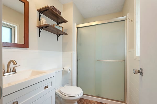 N2404 Giles Drive, Burlington, WI