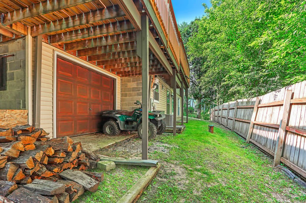 N2404 Giles Drive, Burlington, WI