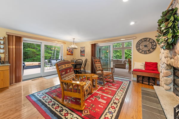 33 Indian Point Road, Hebron, NH