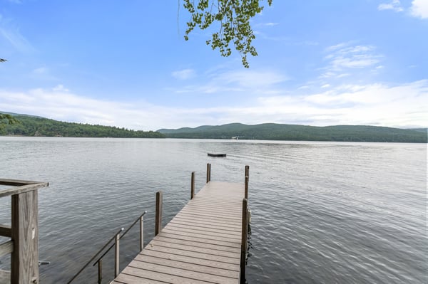 33 Indian Point Road, Hebron, NH