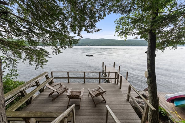 33 Indian Point Road, Hebron, NH