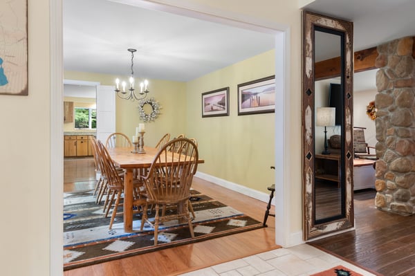 33 Indian Point Road, Hebron, NH