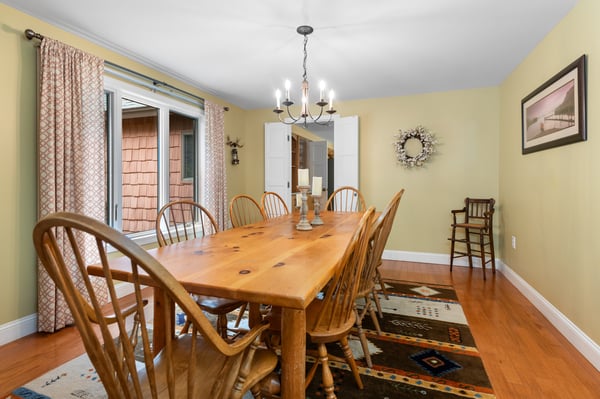 33 Indian Point Road, Hebron, NH