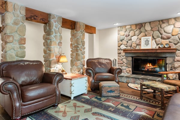 33 Indian Point Road, Hebron, NH