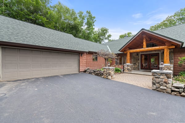 33 Indian Point Road, Hebron, NH