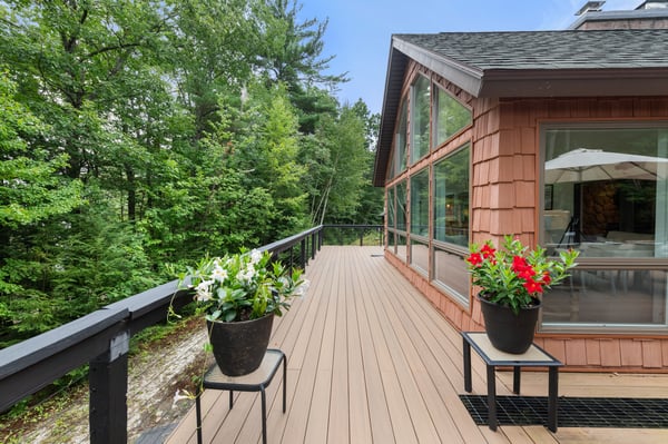 33 Indian Point Road, Hebron, NH