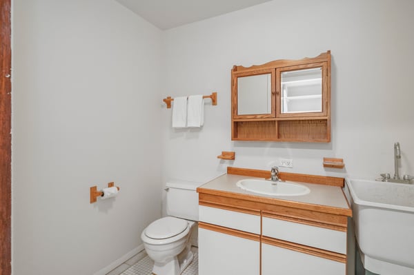 11814 NE 138th St, Kirkland, WA