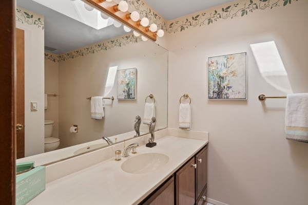 11814 NE 138th St, Kirkland, WA