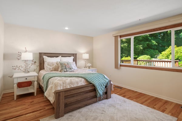 11814 NE 138th St, Kirkland, WA