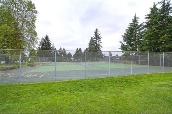 11814 NE 138th St, Kirkland, WA