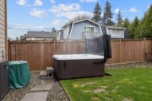 715 153rd St SW, Lynnwood, WA