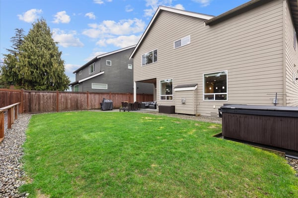 715 153rd St SW, Lynnwood, WA