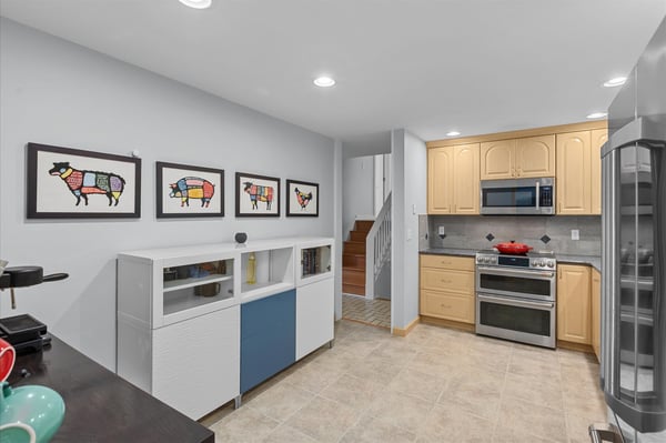 17013 NE 18th St, Bellevue, WA