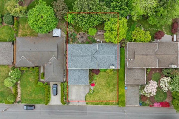 17013 NE 18th St, Bellevue, WA