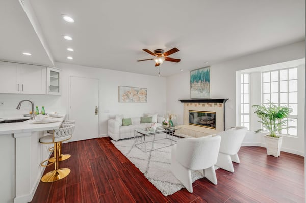 2 Windjammer Ct, Long Beach, CA